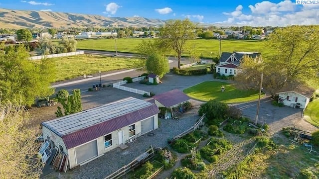 257 N Wamba Rd, Prosser, WA 99350 - view of subject property featuring a mountainous background