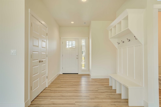 9418 Balflour Ct, Pasco, WA 99301 - mudroom with light wood-style floors, baseboards, and recessed lighting