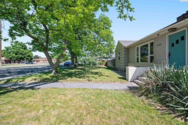 3011 W Hood Ave, Kennewick, WA 99336 - view of yard