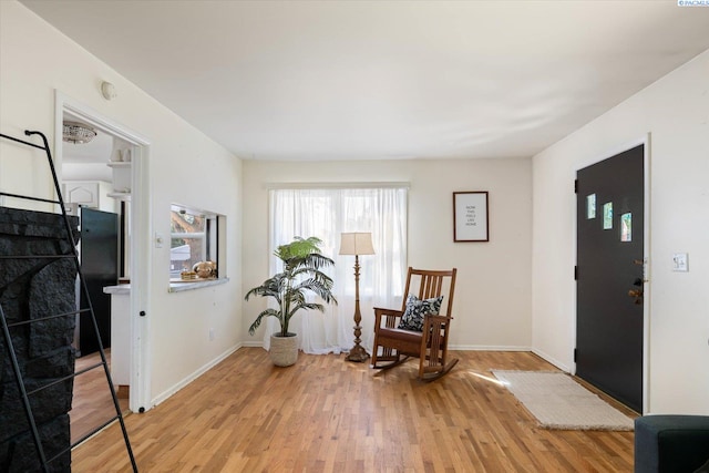 3011 W Hood Ave, Kennewick, WA 99336 - foyer with light wood-style flooring and baseboards