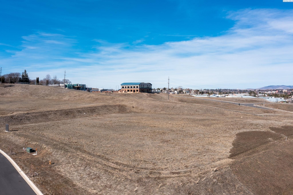 1054 SE Bypass Dr, Pullman, WA 99163 - photo 4