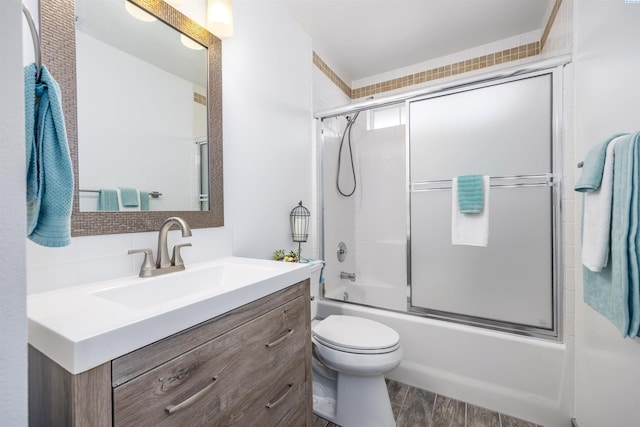 2532 W 32nd Ave, Kennewick, WA 99337 - bathroom with vanity and shower / bath combination with glass door