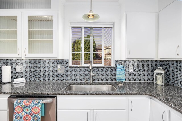 2532 W 32nd Ave, Kennewick, WA 99337 - kitchen featuring dishwasher, white cabinetry, tasteful backsplash, glass insert cabinets, and crown molding