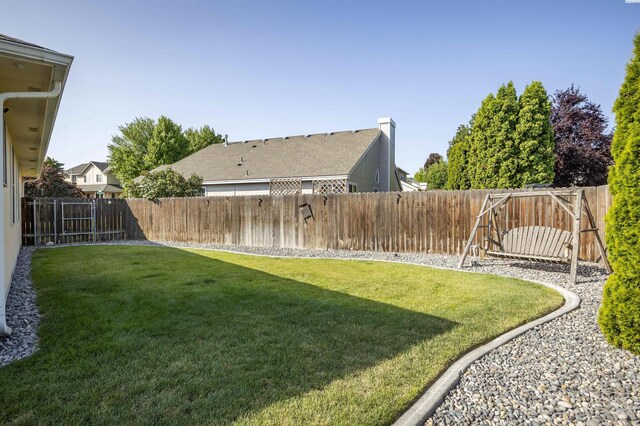 2532 W 32nd Ave, Kennewick, WA 99337 - view of fenced backyard