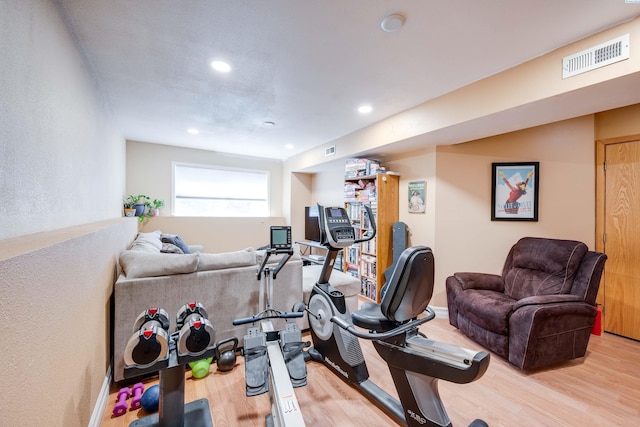 495 NW Robert St, Pullman, WA 99163 - exercise room featuring light wood-type flooring and recessed lighting