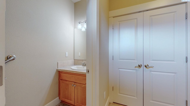 bathroom featuring vanity