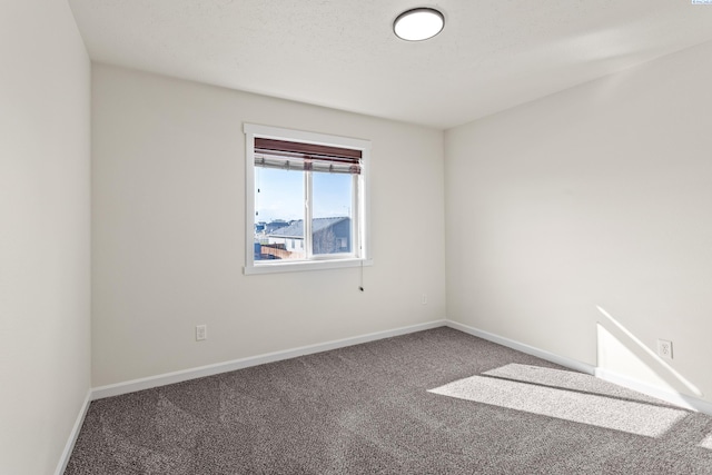 4006 Phoenix Ln, Pasco, WA 99301 - unfurnished room with baseboards and carpet floors