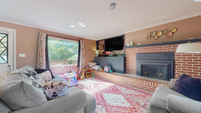 420 SE Dexter St, Pullman, WA 99163 - living room featuring a fireplace and plenty of natural light
