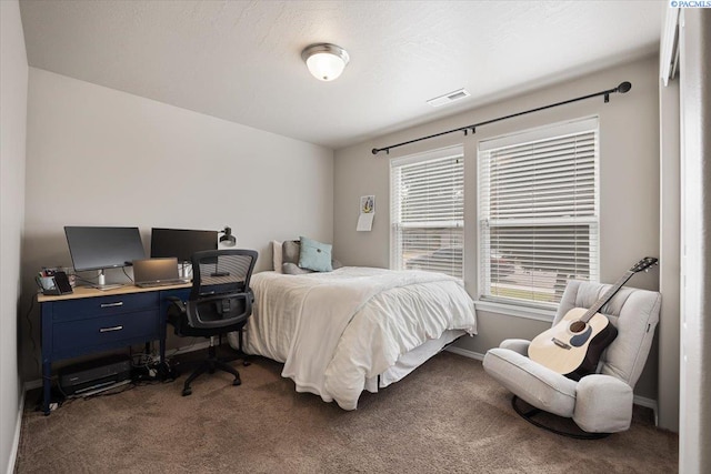 2909 S Jean St, Kennewick, WA 99336 - carpeted bedroom with baseboards