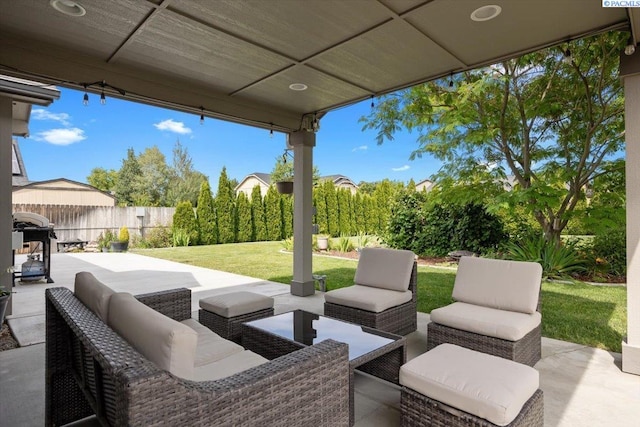 2909 S Jean St, Kennewick, WA 99336 - view of patio / terrace with an outdoor living space