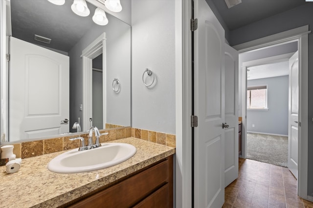 874 Pikes Peak Dr, West Richland, WA 99353 - bathroom featuring vanity