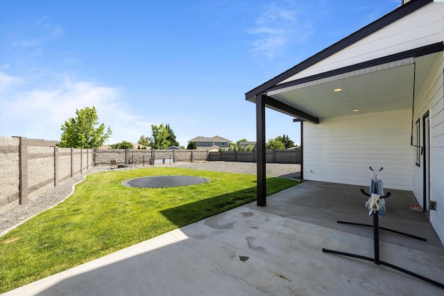 874 Pikes Peak Dr, West Richland, WA 99353 - view of yard featuring a patio