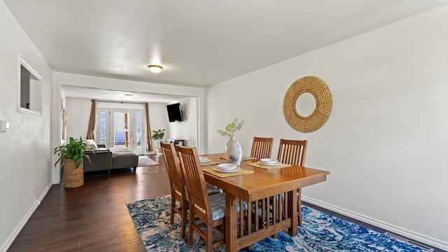 2404 Camden St, Richland, WA 99352 - dining area with wood-type flooring and baseboards