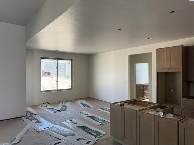 692 Lazio Way, Richland, WA 99352 - view of unfurnished living room