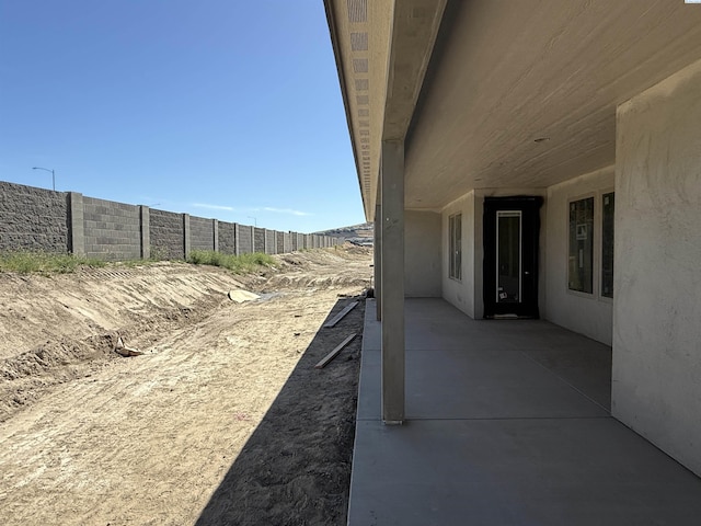 692 Lazio Way, Richland, WA 99352 - view of yard with a patio