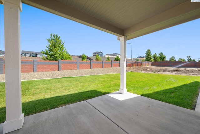 7136 W 28th Pl, Kennewick, WA 99338 - view of patio / terrace
