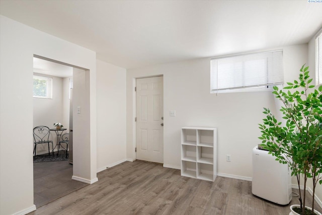 1205 N Union St, Kennewick, WA 99336 - empty room with wood finished floors and baseboards