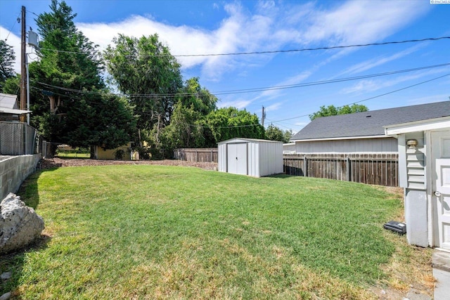 1205 N Union St, Kennewick, WA 99336 - view of yard