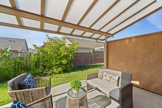 9411 Vincenzo Dr, Pasco, WA 99301 - view of patio featuring an outdoor hangout area