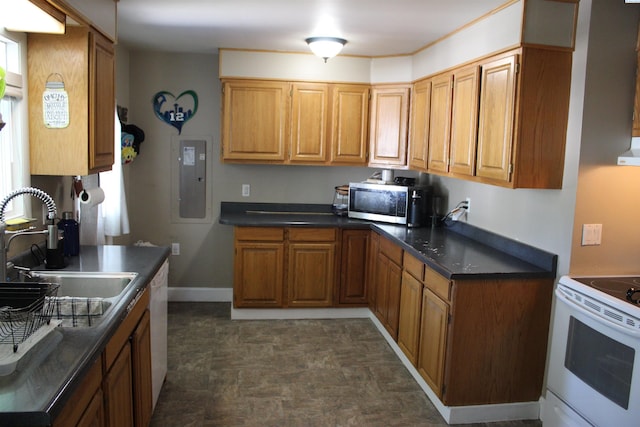 7203 W Arrowhead Ave, Kennewick, WA 99336 - photo 2