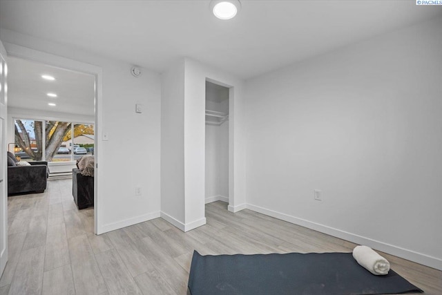 807 Snow, Richland, WA 99352 - unfurnished bedroom featuring light wood-style floors and a closet