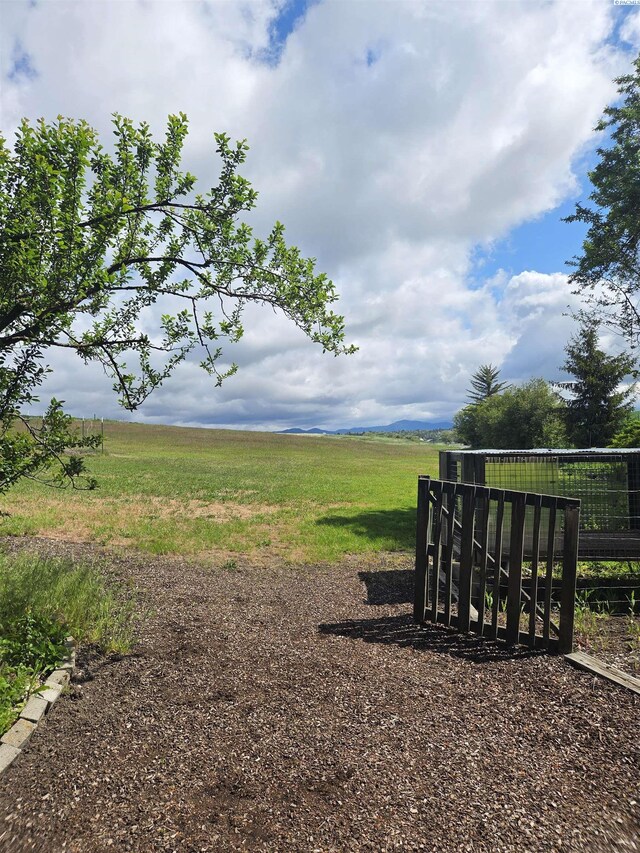 6302 Sand Rd, Pullman, WA 99163 - view of yard with a rural view