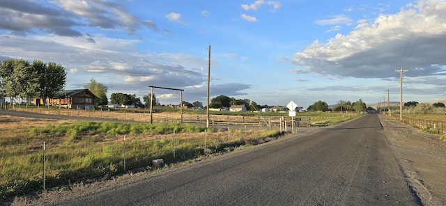 Listing photo 3 for 155608 W Johnson Rd, Prosser WA 99350