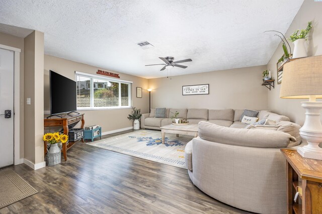 1005 Taylor St, Sunnyside, WA 98944 - photo 3
