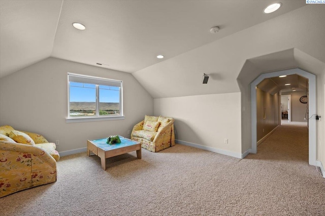 168715 W Johnson Rd, Prosser, WA 99350 - living area featuring vaulted ceiling, carpet, baseboards, and recessed lighting