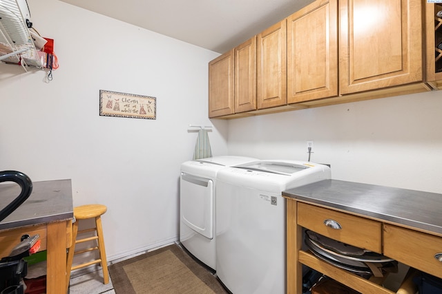 4107 Mojave Ct, Pasco, WA 99301 - clothes washing area with cabinet space and separate washer and dryer