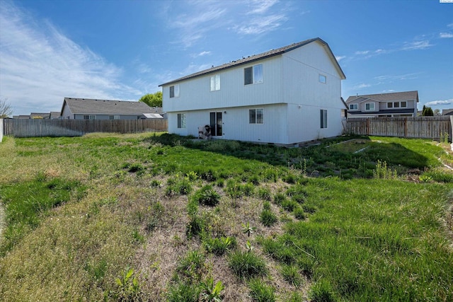 6115 Wildcat Ln, Pasco, WA 99301 - rear view of property with a fenced backyard