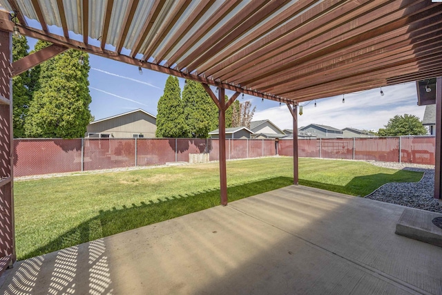 8307 Camano Dr, Pasco, WA 99301 - fenced backyard with a patio