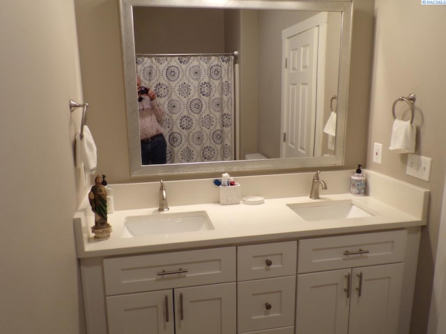 166214 W Johnson Rd, Prosser, WA 99350 - full bath featuring double vanity and a shower with shower curtain