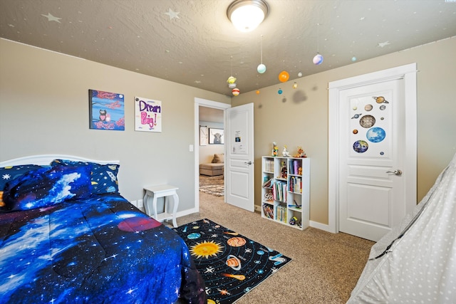 3011 S Dawes Pl, Kennewick, WA 99338 - carpeted bedroom featuring baseboards