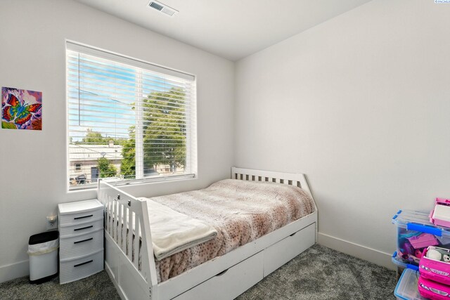 1006 Adams St, Richland, WA 99352 - carpeted bedroom with baseboards