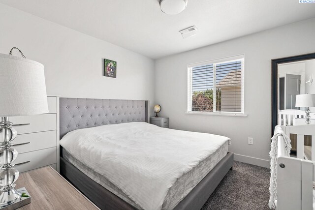 1006 Adams St, Richland, WA 99352 - carpeted bedroom with baseboards