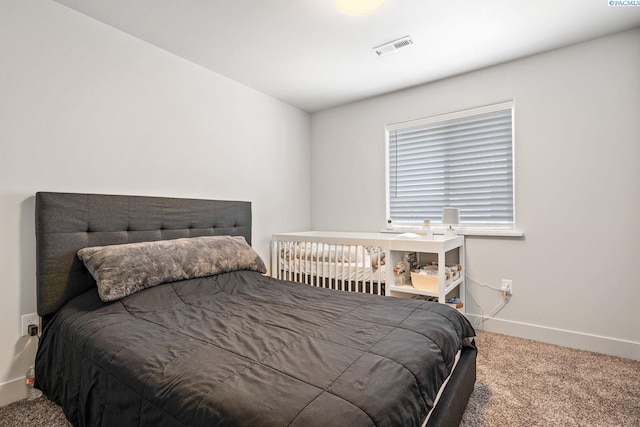 1006 Adams St, Richland, WA 99352 - carpeted bedroom with baseboards