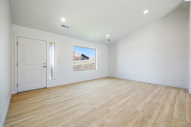 2967 S Penn St, Kennewick, WA 99338 - unfurnished living room with light wood-style floors, baseboards, and recessed lighting