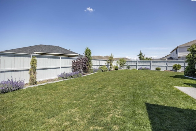 3512 El Paso Dr, Pasco, WA 99301 - view of yard