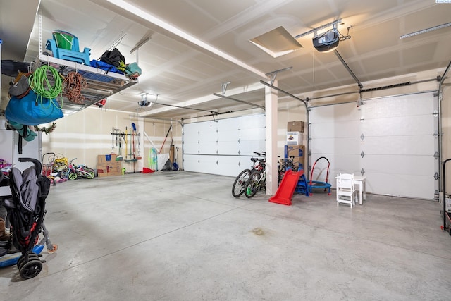 6416 Recurve Rd, Pasco, WA 99301 - garage with a garage door opener