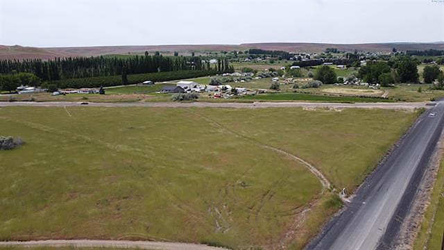 249225 E Toothaker Rd, Finley, WA 99337 - photo 11