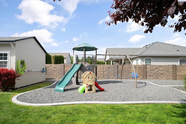1010 Christopher Ln, Pasco, WA 99301 - view of community jungle gym