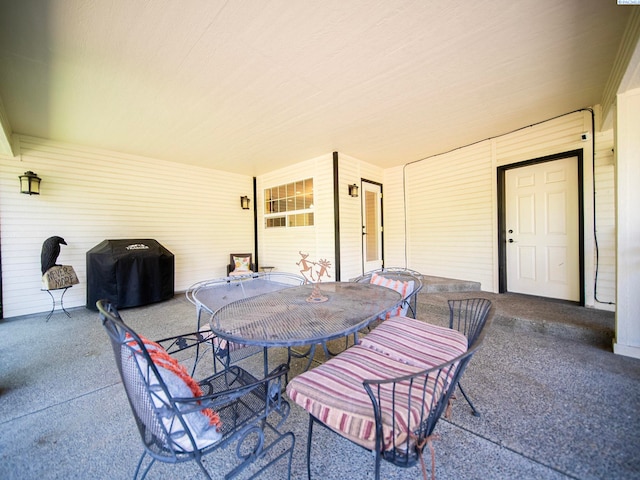 9203 Yakima Ct, Yakima, WA 98908 - view of patio with area for grilling and outdoor dining area