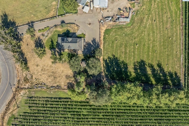 drone / aerial view with a rural view