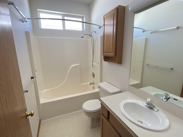 2665 Maidstone St, Richland, WA 99354 - full bathroom featuring toilet, shower / bathtub combination, and vanity
