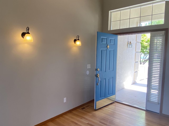 2665 Maidstone St, Richland, WA 99354 - entryway with plenty of natural light, light wood-style flooring, and baseboards