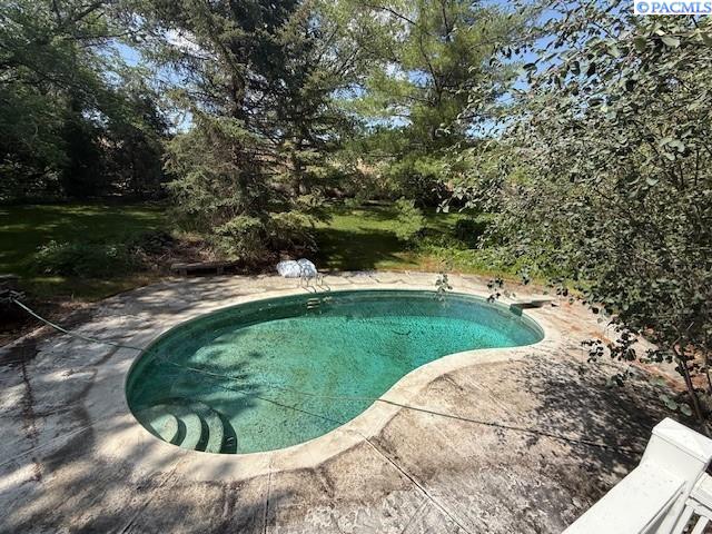 2015 N Riverside Dr, West Richland, WA 99353 - photo 16