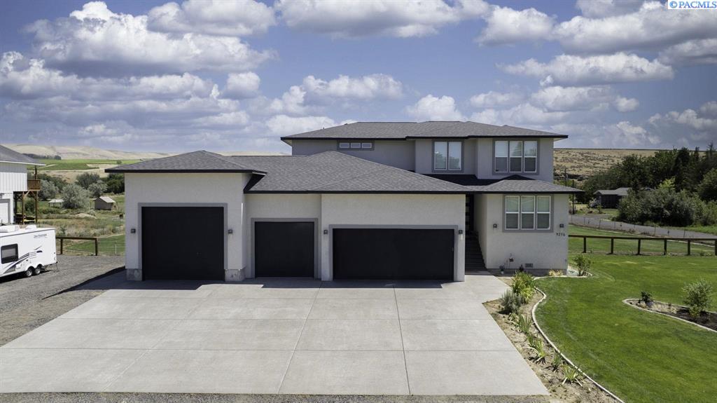 9216 E Pendleton Rd, Benton City, WA 99320 - photo 1