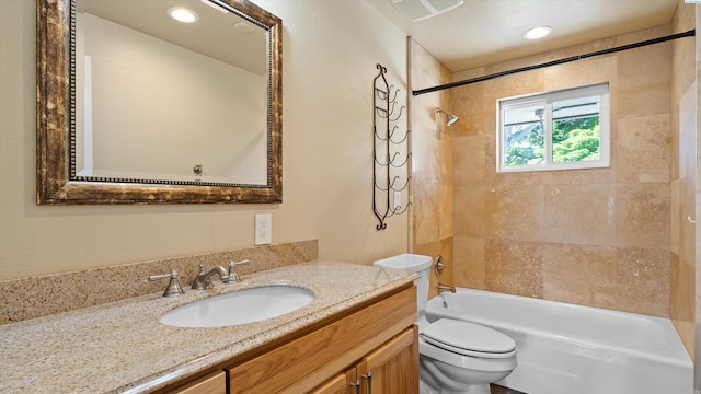 2003 W Canal Dr, Kennewick, WA 99336 - bathroom featuring vanity, bathing tub / shower combination, and recessed lighting