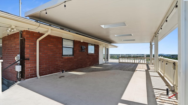 2003 W Canal Dr, Kennewick, WA 99336 - view of patio / terrace